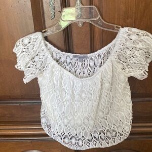Xsmall white lined lace / crochet crop top
